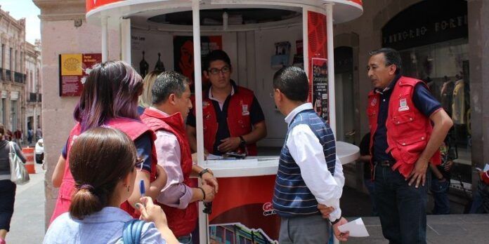 Capacitan a jóvenes que brindarán atención Capacitan a jóvenes que brindarán atención