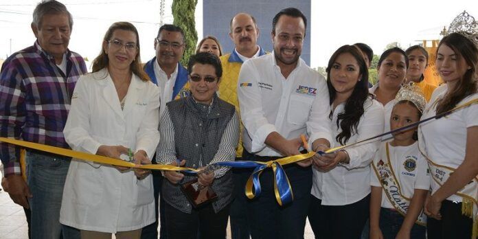 Autoridades y miembros del Club de Leones inauguraron la jornada Autoridades y miembros del Club de Leones inauguraron la jornada