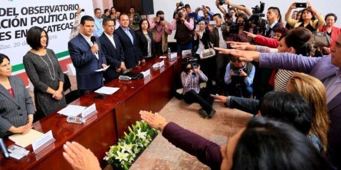 Miguel Alonso tomó protesta a los miembros del observatorio Miguel Alonso tomó protesta a los miembros del observatorio