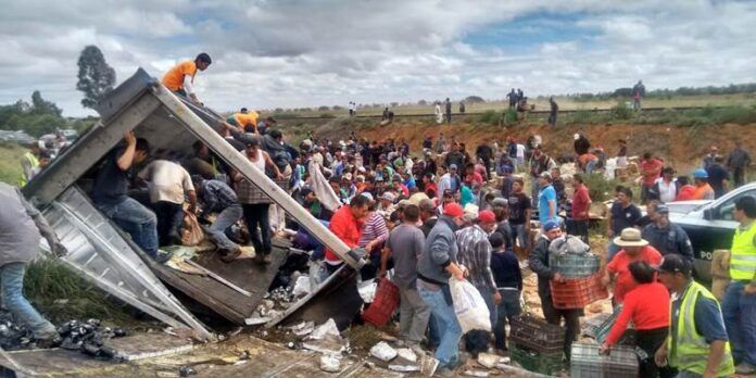Rapiña entre vecinos y conductores Rapiña entre vecinos y conductores
