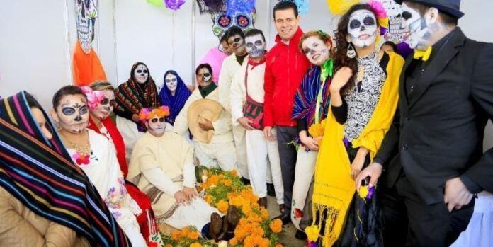 Festival de Día de Muertos Festival de Día de Muertos