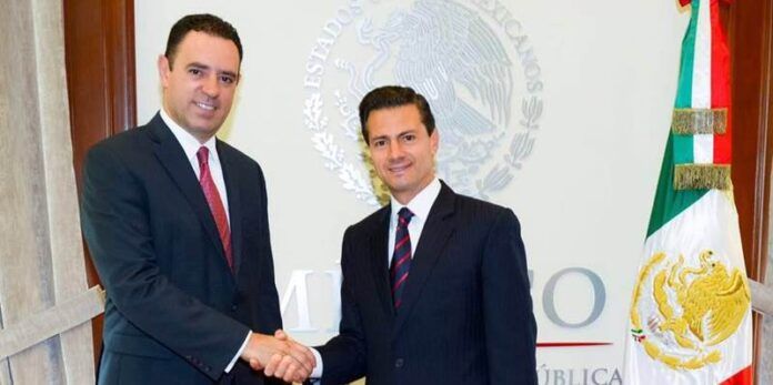 Primera reunión oficial en Los Pinos Primera reunión oficial en Los Pinos