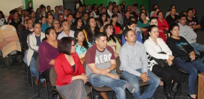 Elegidos tras presentar examen Elegidos tras presentar examen