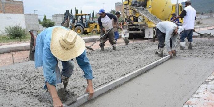 Realizan obras en el municipio Realizan obras en el municipio