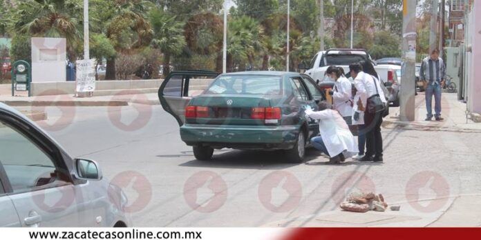 El vehículo de los ladrones ya no arrancó.