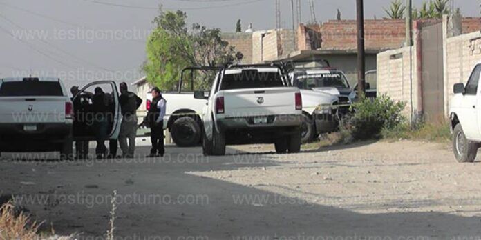Acudieron policías preventivos, militares y ministeriales. Acudieron policías preventivos, militares y ministeriales.