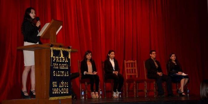 Simulan encuentro de candidatos