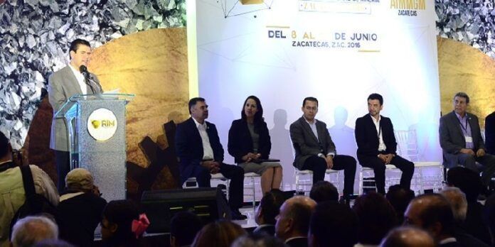Miguel Alonso inauguró la reunión