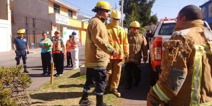 Bomberos retiraron el supuesto explosivo Bomberos retiraron el supuesto explosivo