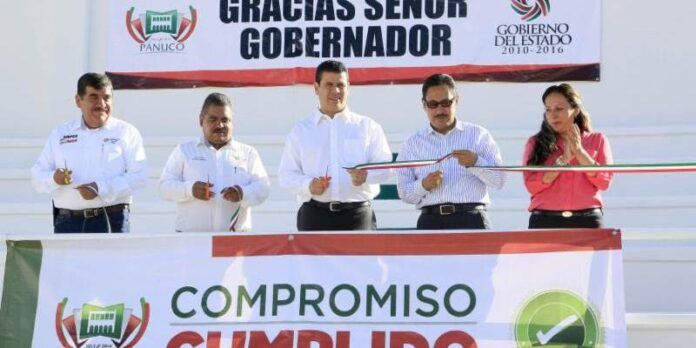 Se compromete a techarlas Se compromete a techarlas