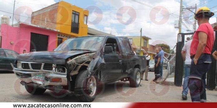 Derriba malla ciclónica Derriba malla ciclónica