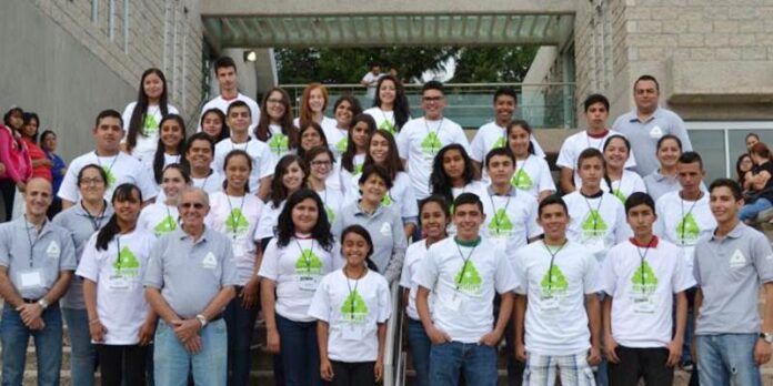 Participan 34 jóvenes Participan 34 jóvenes
