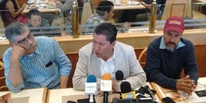 David Monreal en rueda de prensa David Monreal en rueda de prensa