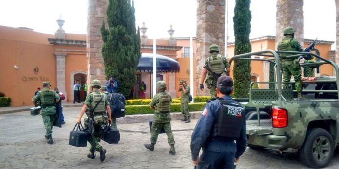 Ejército acude a desactivar bomba