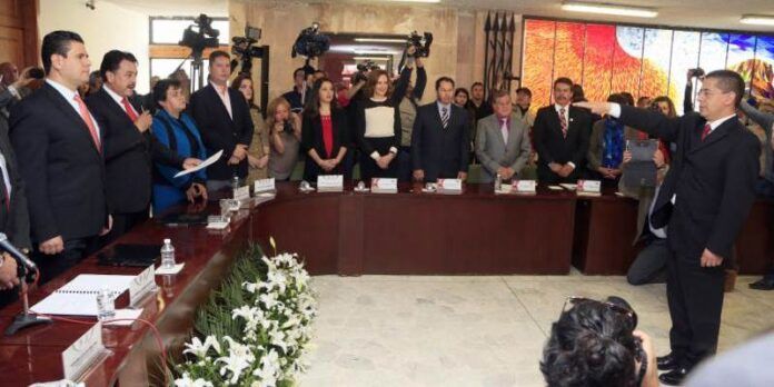 Toma posesión del cargo Toma posesión del cargo