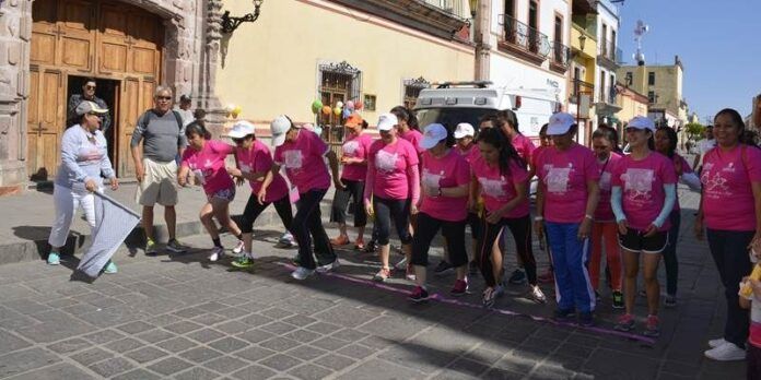 Realizan carrera por centro histórico, (Cortesía) Realizan carrera por centro histórico, (Cortesía)