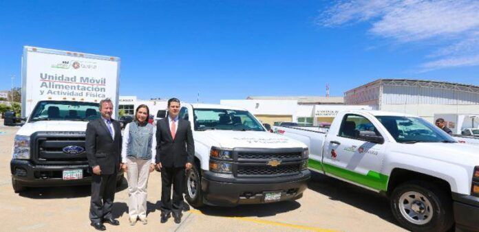 Gobernador con las unidades Gobernador con las unidades