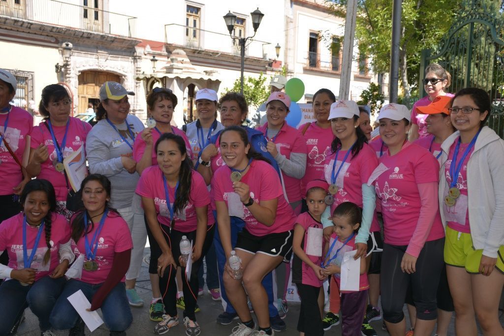 mujeres-jerez-1.jpg