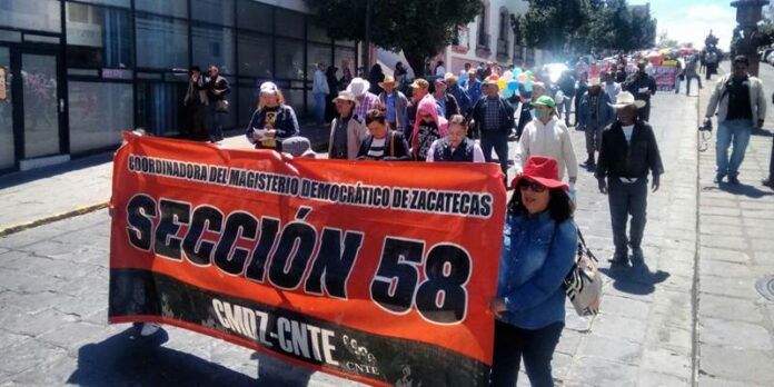 Recorren principales calles del centro Recorren principales calles del centro