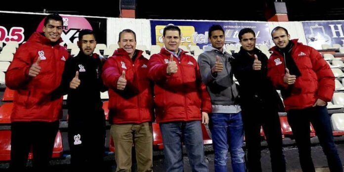 Gobernador felicita al equipo Gobernador felicita al equipo