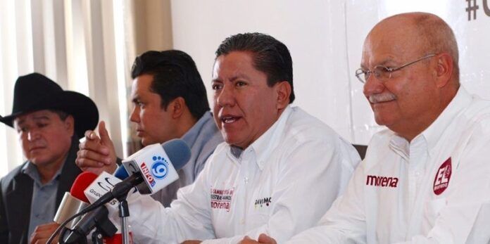 David Monreal en rueda de prensa David Monreal en rueda de prensa
