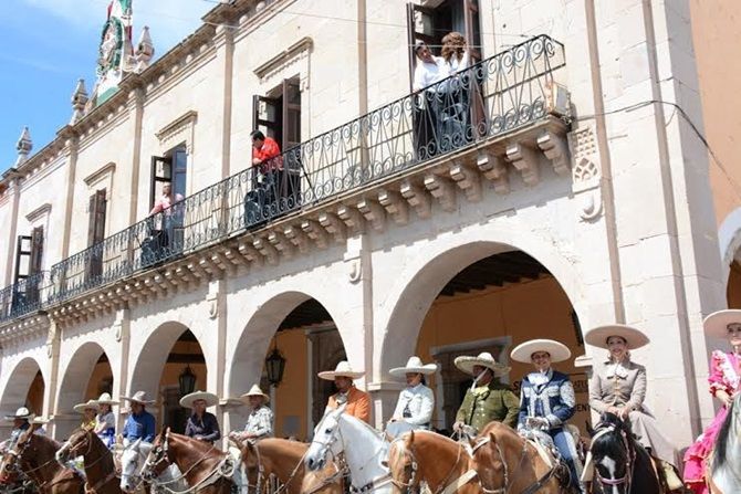 cabalgata-monte-escobedo-6.jpg