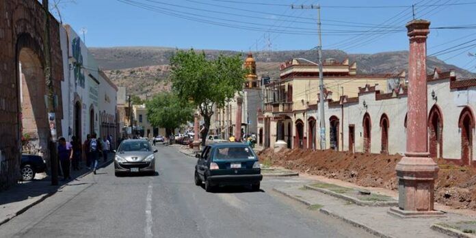 Será de doble circulación en un solo carril Será de doble circulación en un solo carril