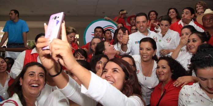 Candidato con mujeres en Fresnillo Candidato con mujeres en Fresnillo