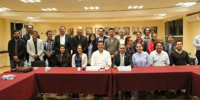 Candidato con Colegio de Arquitectos