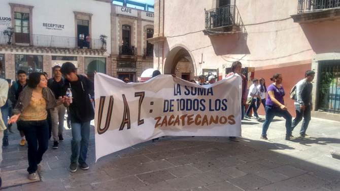 uaz-marcha.jpg