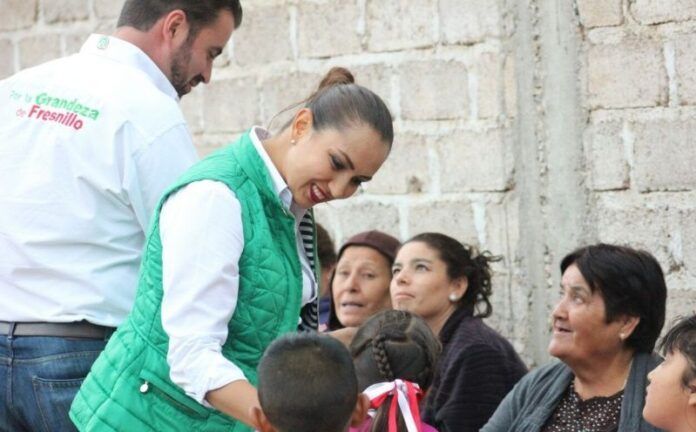 El fomento a la cultura y educación ambientas son parte de los puntos del contrato. El fomento a la cultura y educación ambientas son parte de los puntos del contrato.