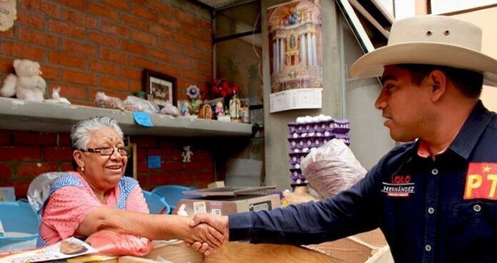 Locatarios del mercado externaron sus necesidades más apremiantes.