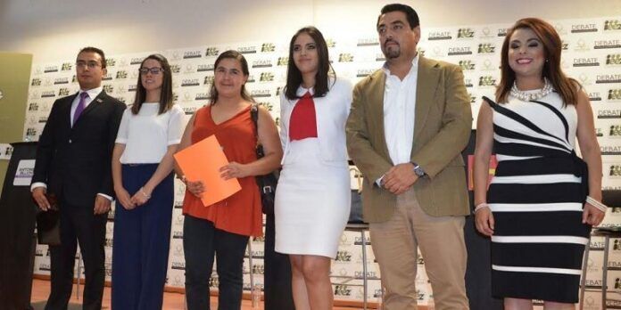 Candidatos que debatieron este martes Candidatos que debatieron este martes