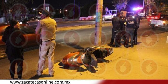 Policías y tránsitos acudieron al lugar Policías y tránsitos acudieron al lugar