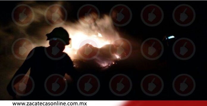 Bomberos estatales y de Guadalupe apagaron el fuego