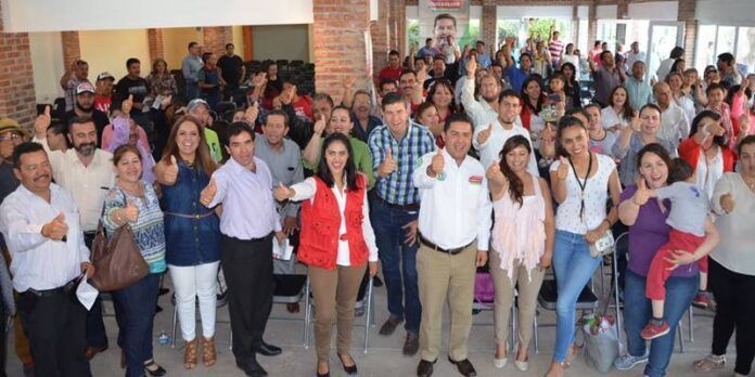 Piden confianza en candidatos de Zacatecas Primero. Piden confianza en candidatos de Zacatecas Primero.