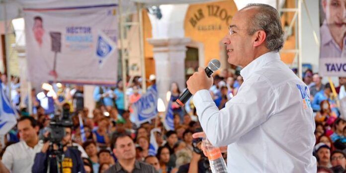 Felipe Calderón estuvo en Jerez. Felipe Calderón estuvo en Jerez.