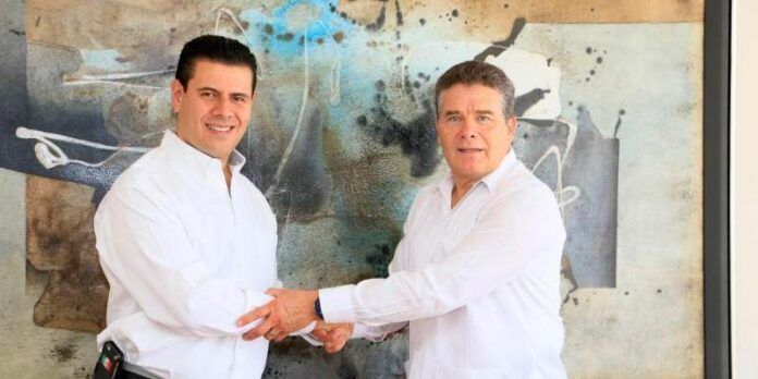Gobernador con Juan Díaz de la Torre Gobernador con Juan Díaz de la Torre