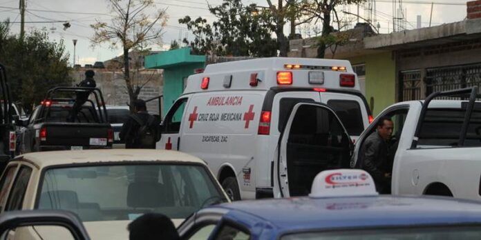 Muere al llegar paramédicos Muere al llegar paramédicos