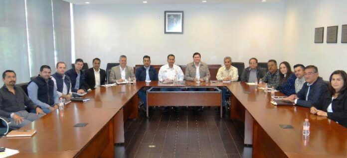 Adolfo Bonilla exhorta a trabajar con eficacia Adolfo Bonilla exhorta a trabajar con eficacia