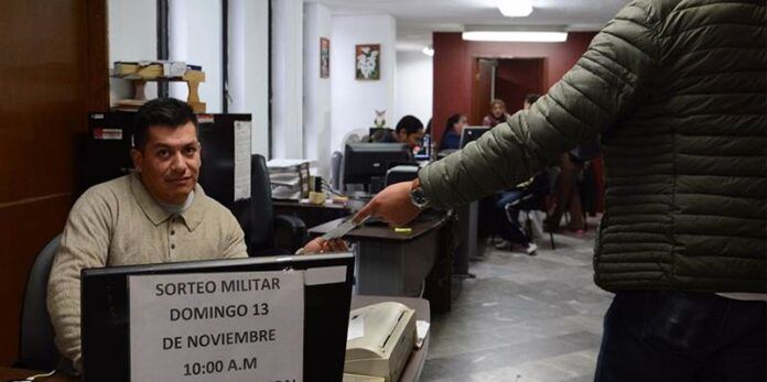 Cita a las 10 de la mañana Cita a las 10 de la mañana