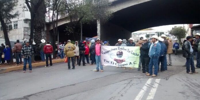 Campesinos Unidos en la Lucha por el Campo A.C. Campesinos Unidos en la Lucha por el Campo A.C.
