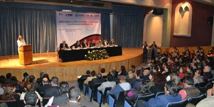 Realizan foro sobre legalidad electoral Realizan foro sobre legalidad electoral