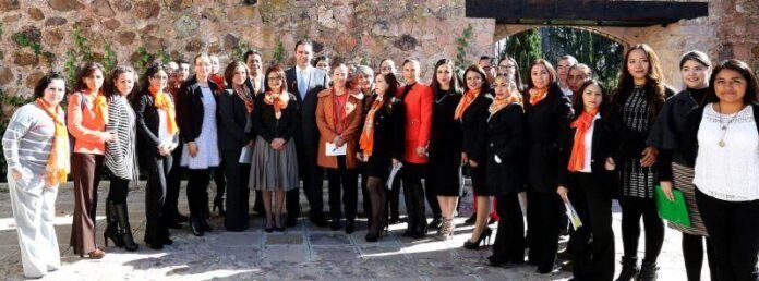 Promueve cambio de patrones culturales