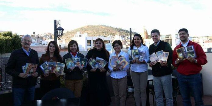 Con postales darán mensaje de calidez a niños migrantes Con postales darán mensaje de calidez a niños migrantes