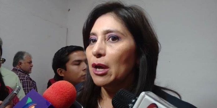 Exprocuradora y presidenta del IEEZ Exprocuradora y presidenta del IEEZ