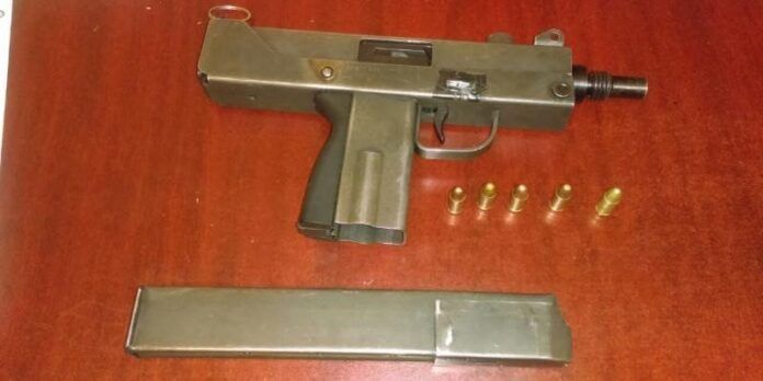 Uzi calibre 9 milímetros Uzi calibre 9 milímetros