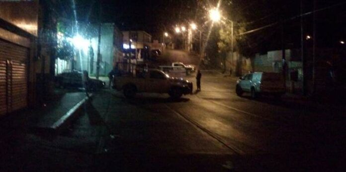 Lo atacan de madrugada Lo atacan de madrugada