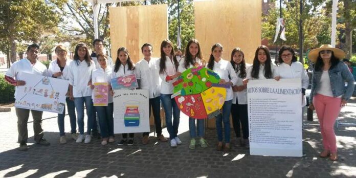 Alumnos de Nutrición Alumnos de Nutrición
