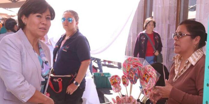 Llegan a acuerdos con alcaldesa Llegan a acuerdos con alcaldesa